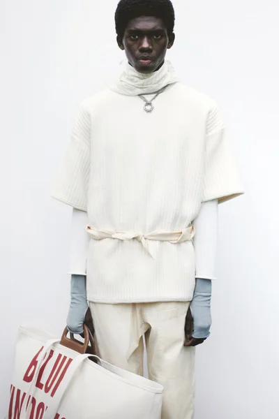 Look 12